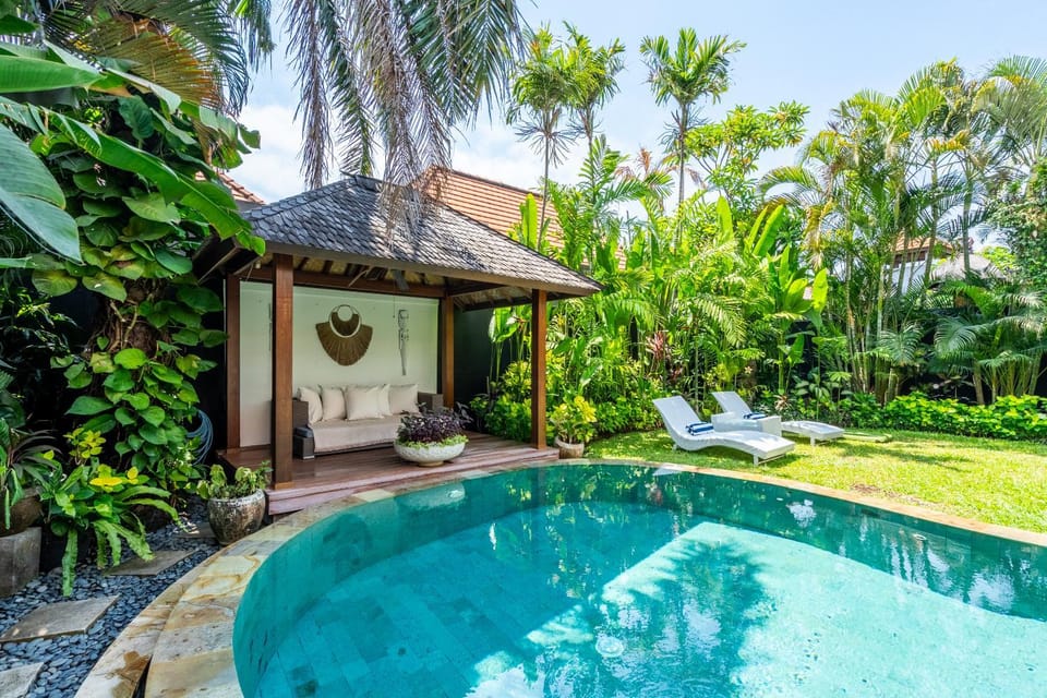Day, Garden, Garden view, Pool view, Swimming pool, sunbed