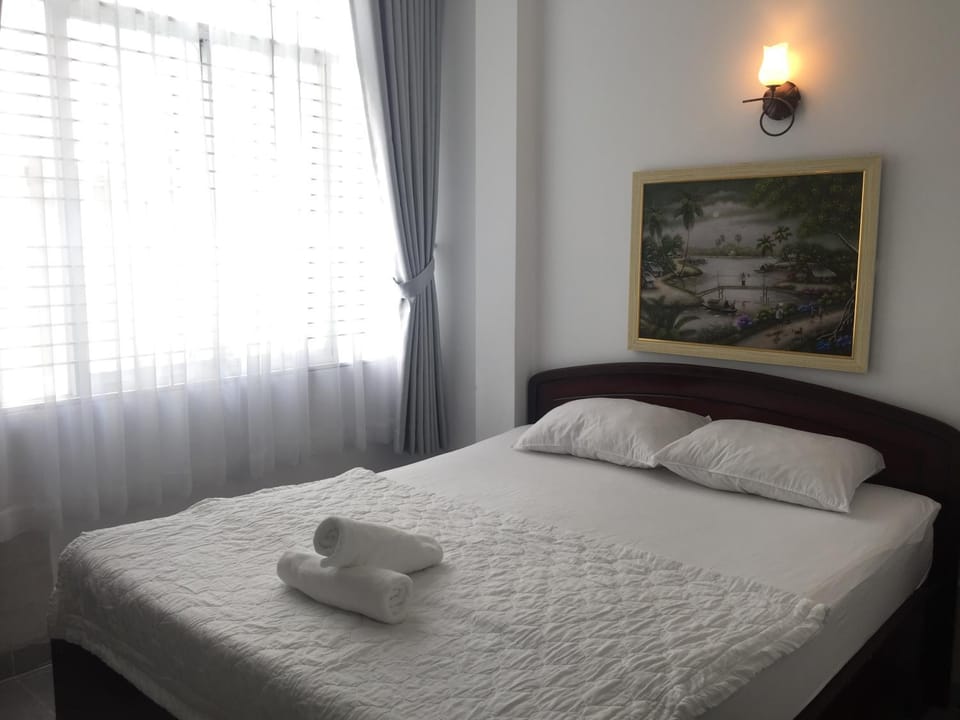 Vy Khanh Guesthouse Bed and Breakfast in Ho Chi Minh City
