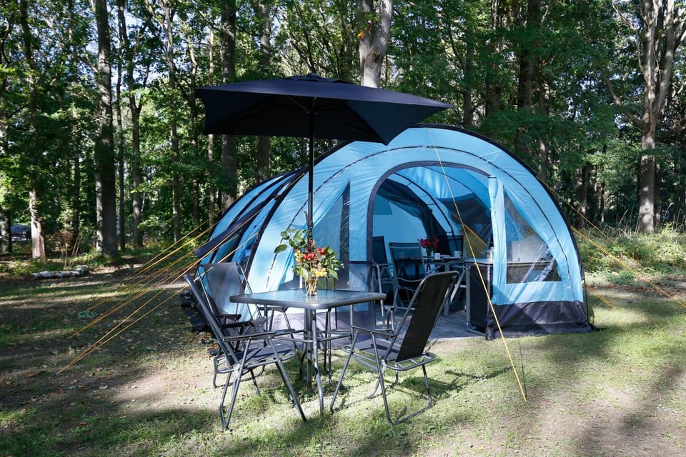 Familienwohnzelt ZELT UND SAND direkt am Strand Campground/ 
RV Resort in Mecklenburg-Vorpommern, Germany