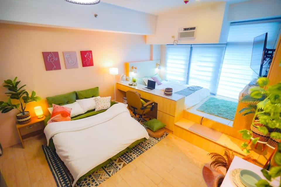 Bed, Bedroom