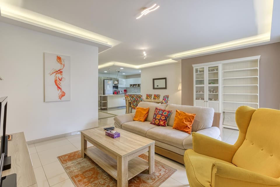 Seacrest - Large 3 bedroom Apartment Apartment in Saint Paul's Bay