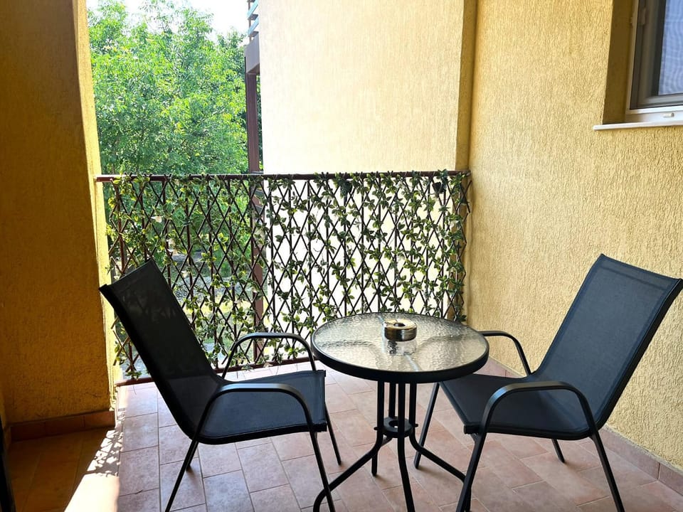 Garden, Balcony/Terrace, Mountain view, Parking
