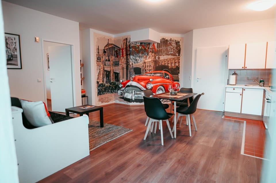 Kitchen or kitchenette, Living room, Seating area, Dining area