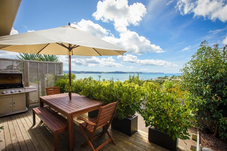 Patio, Patio, Natural landscape, Summer, BBQ facilities, Balcony/Terrace, Seating area, Dining area, On site, Sea view, Sea view