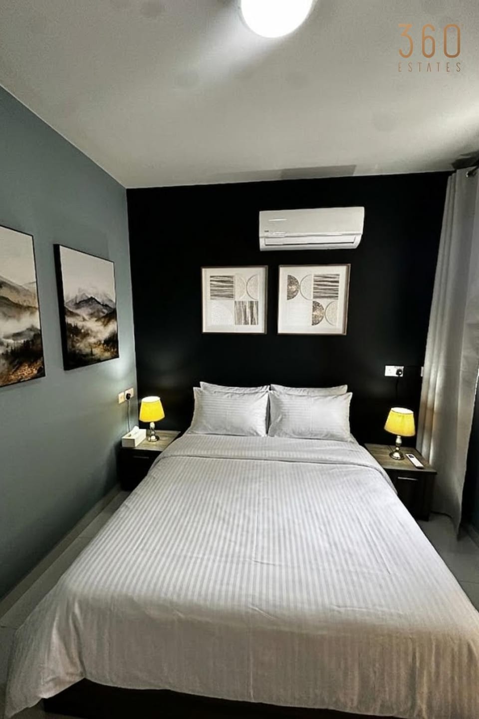 Bed, Photo of the whole room, Bedroom