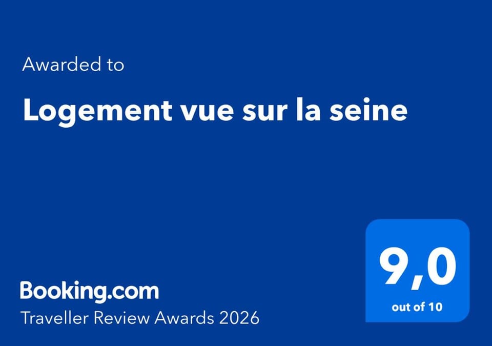 Logement vue sur la seine Vacation rental in Issy-les-Moulineaux