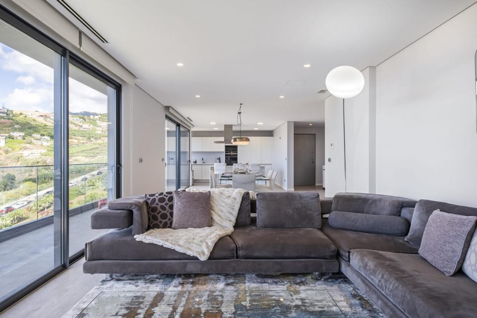 Tower Penthouse by Homie Apartment in Funchal
