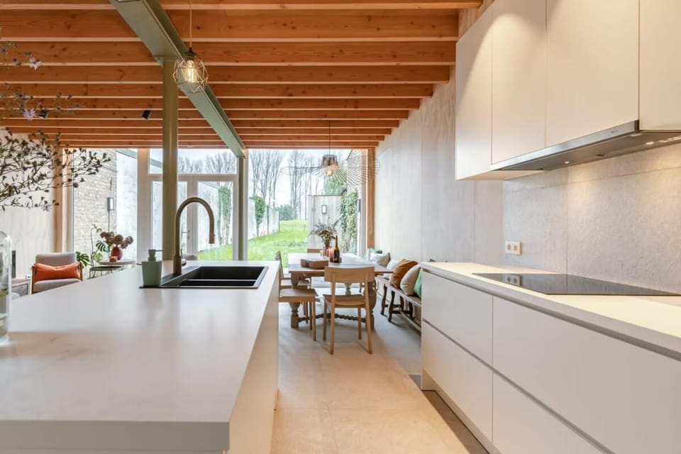 Dining area, Garden view, kitchen