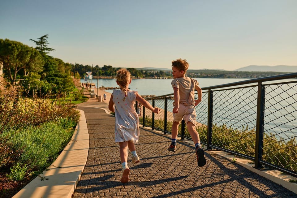 Natural landscape, Activities, Children play ground, Sea view, Area and facilities, children