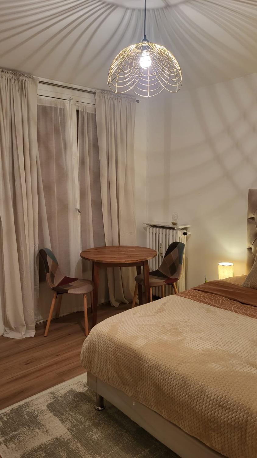 Château 5 min avec balcon et un Stationnement gratuit Apartment in Versailles