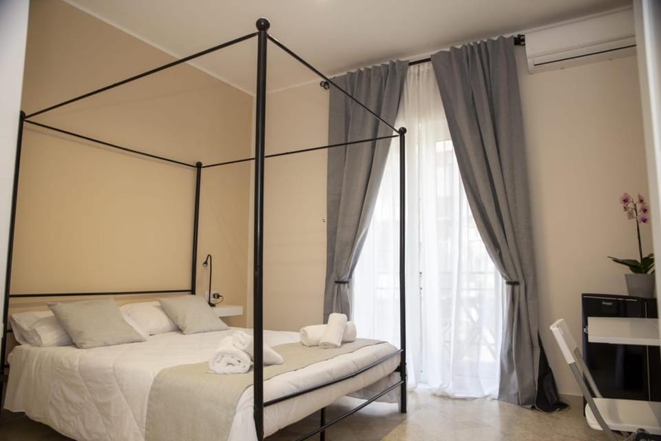 QUINTO APARTMENTS Bed and Breakfast in Bari