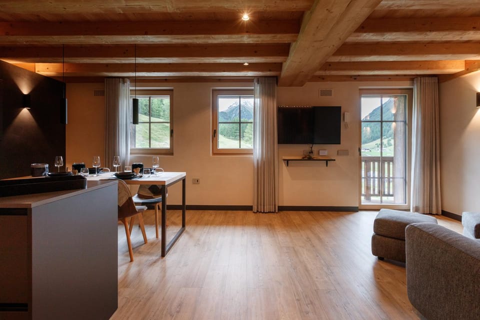 Property building, Living room
