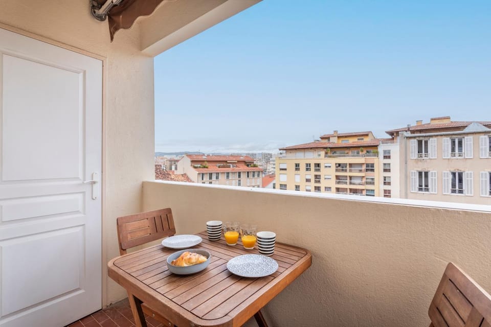 Balcony/Terrace, Balcony/Terrace, City view