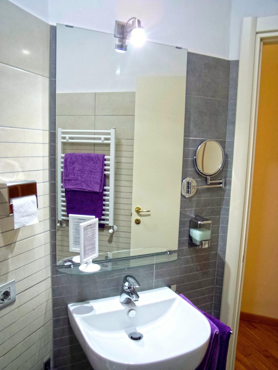 Shower, Toilet, Bathroom, On site