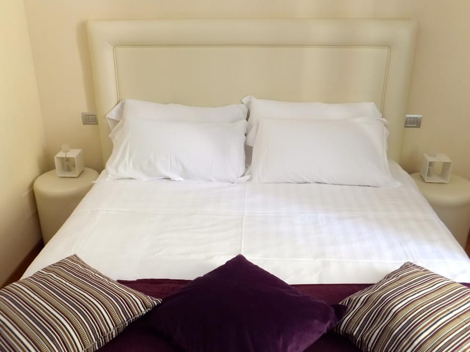 Bed, Bedroom, On site