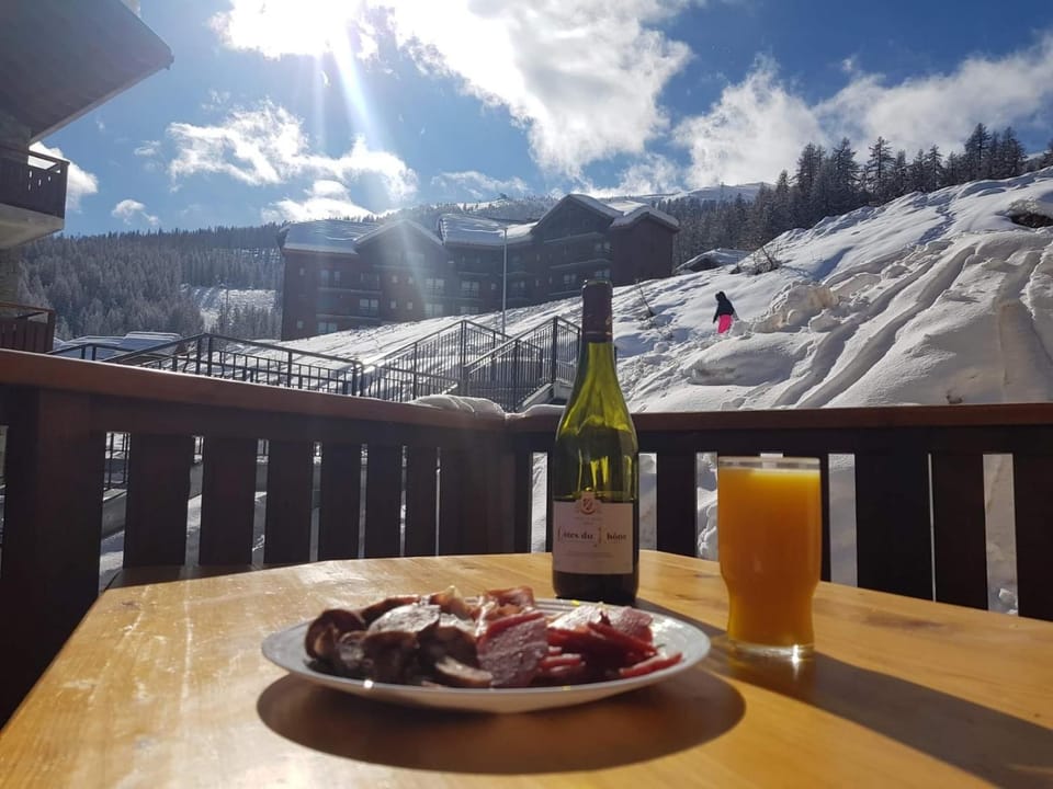 Le studio 1800 aux pieds des pistes Apartment in Provence-Alpes-Côte d'Azur