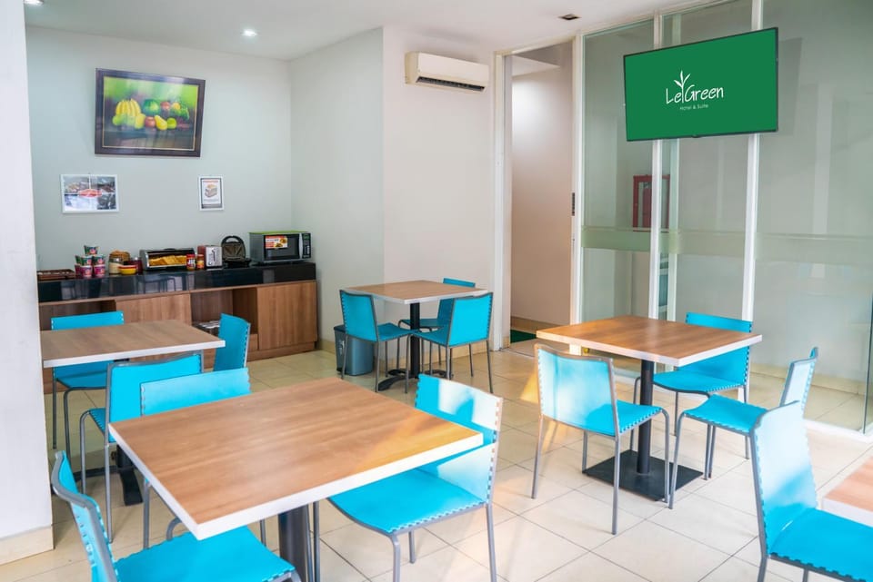 Restaurant/places to eat, Breakfast
