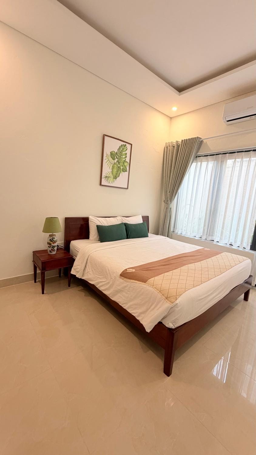 Bed, Bedroom, air conditioner