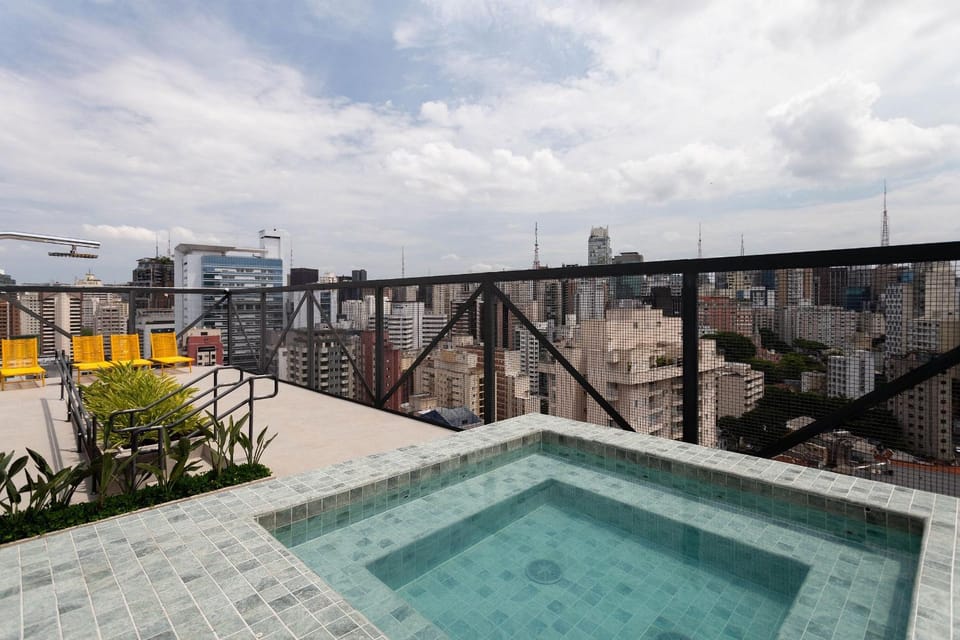 Day, View (from property/room), City view, Pool view, Swimming pool