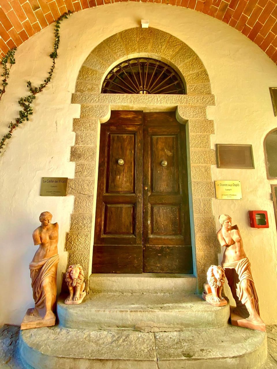 Facade/entrance, Day, Internal: Not applicable to any particular room