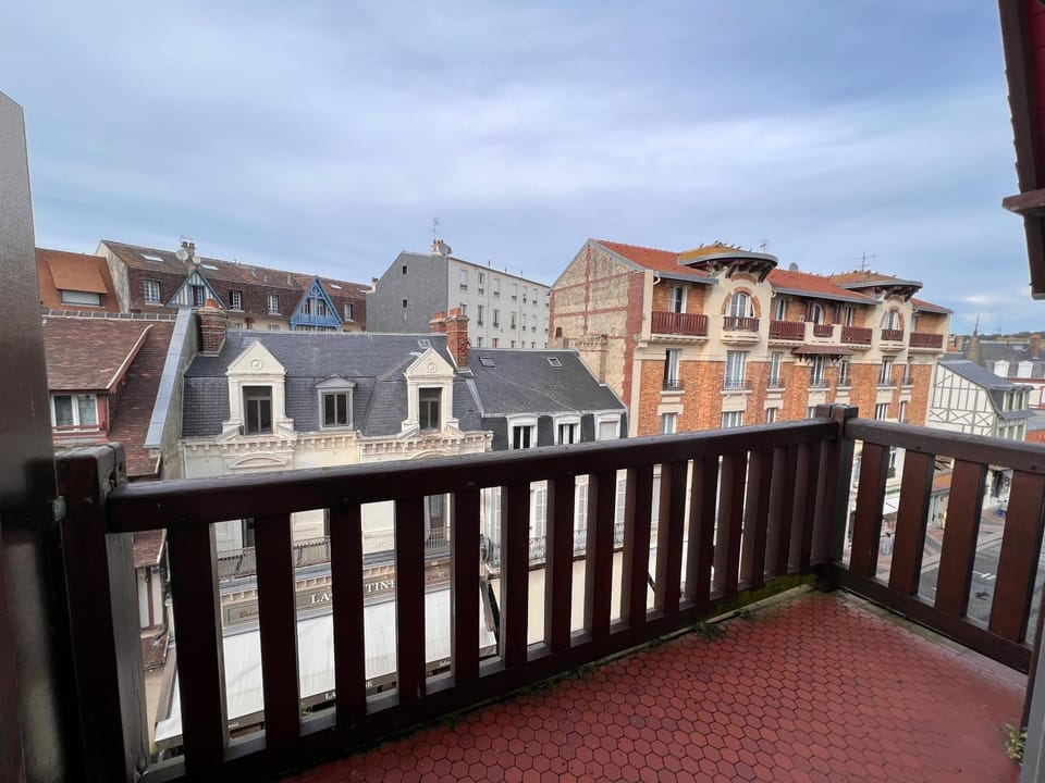 Duplex en plein centre, 3min plage Apartment in Deauville