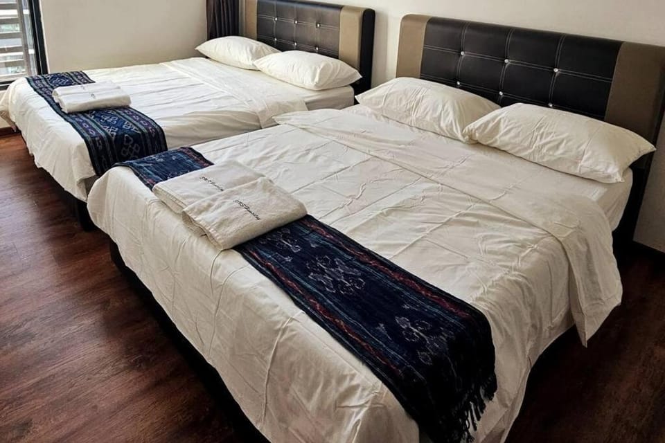 Spacious Family Suite & Business Smart Stay at Vivacity 11B Apartment in Kuching