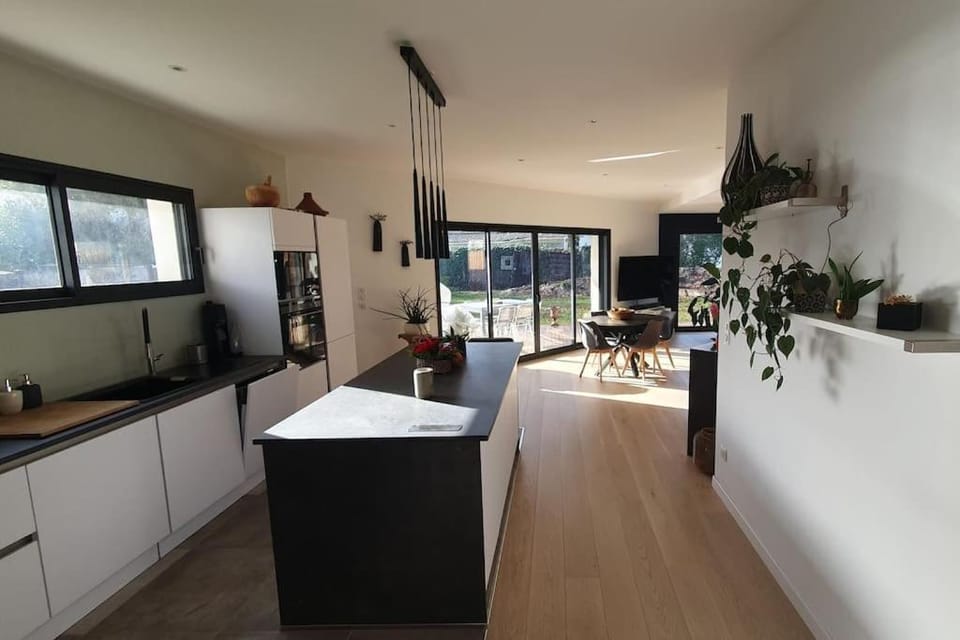 Maison entre océan et vignoble juillet aout Villa in Nouvelle-Aquitaine