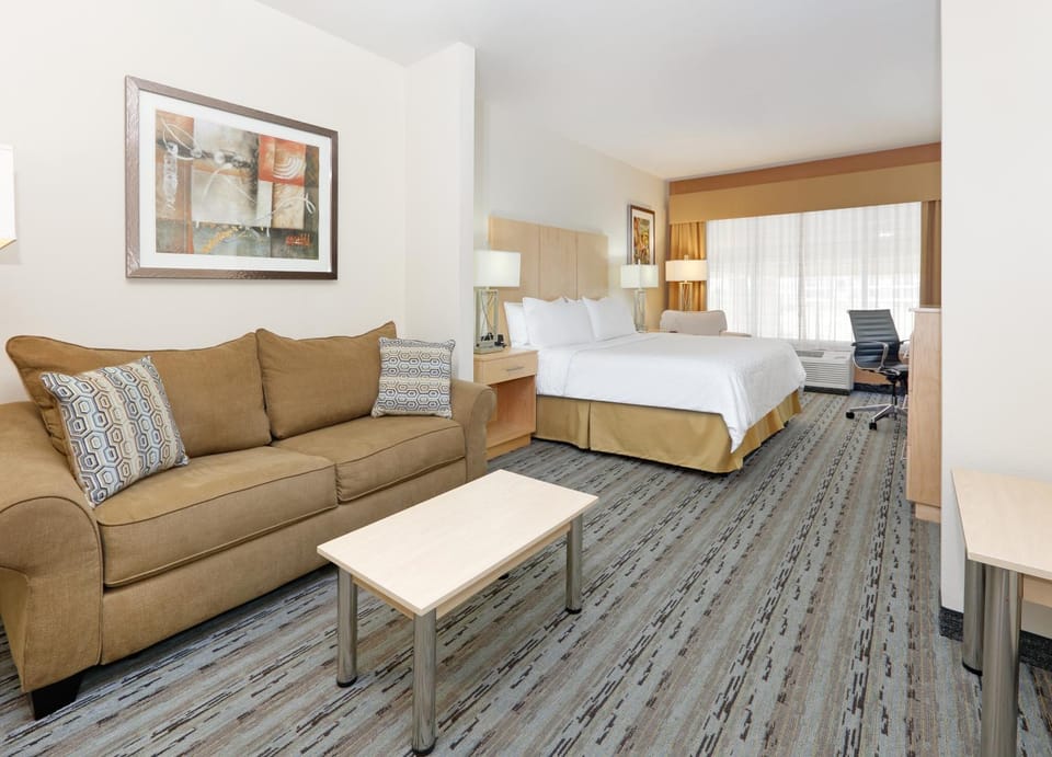 Holiday Inn Express & Suites San Antonio - Brooks City Base by IHG Hotel in San Antonio