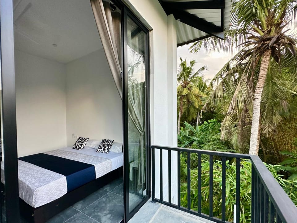 Bed, Day, Natural landscape, View (from property/room), Balcony/Terrace, Bedroom