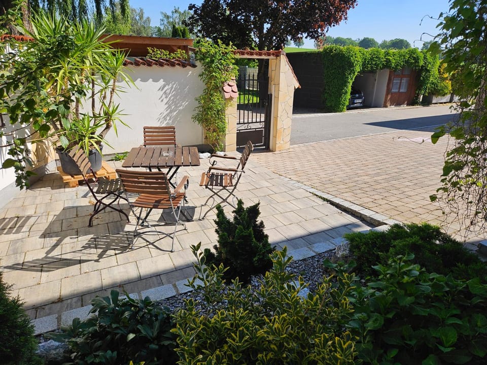 Patio, Balcony/Terrace