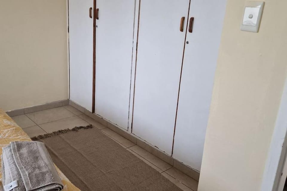 Bedroom, wardrobe