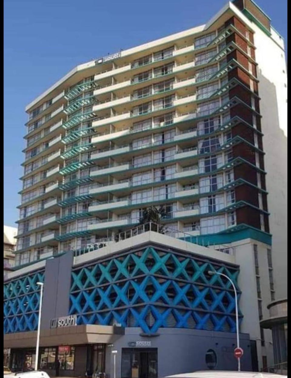 Property building, Day