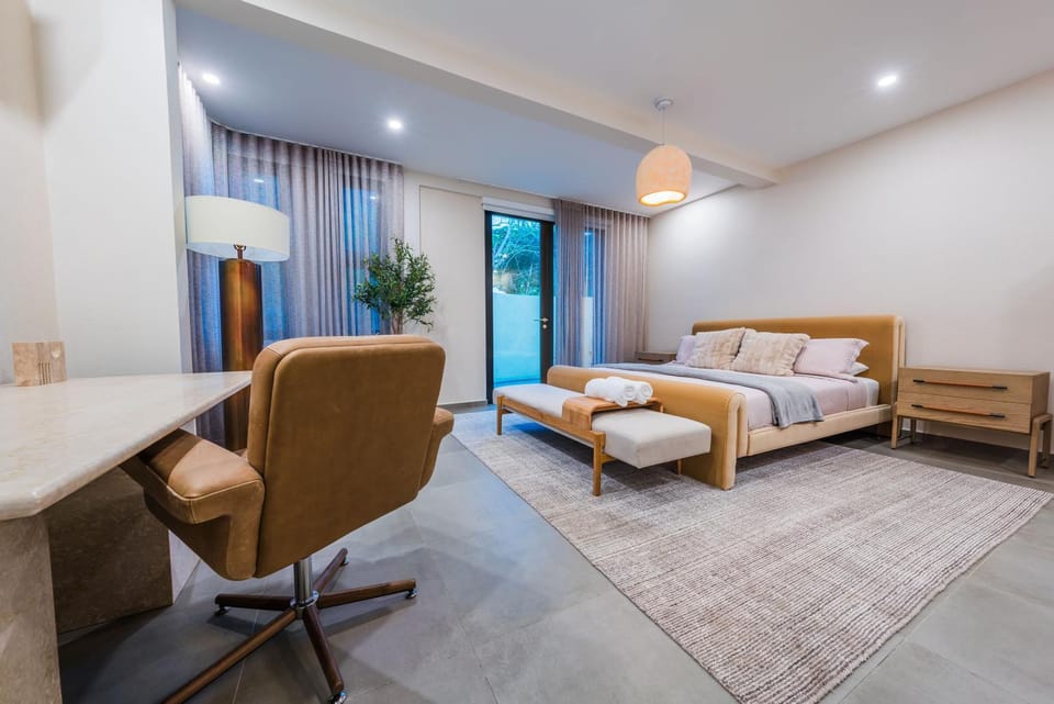 Casa Loba Luxe Unit 1 with private swimming pool Apartment in Stella