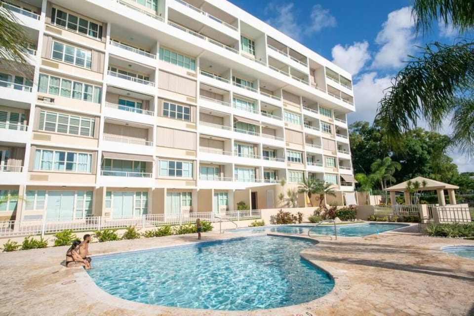 Beacfront Petite Paradise unit at Pelican Reef 103 House in Stella