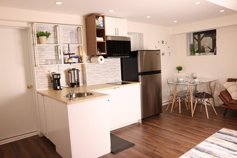 bedford - Urban escape Apartment in Laval