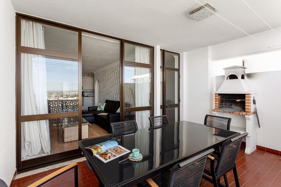 Balcony/Terrace, Living room