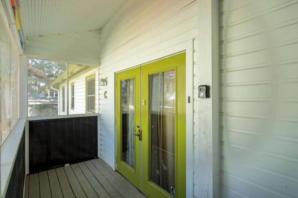 Amazing 2br 2ba with Loft C Apartment in Gainesville