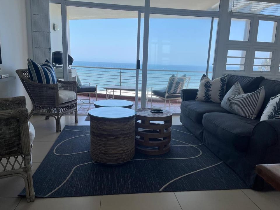 Lounge or bar, Seating area