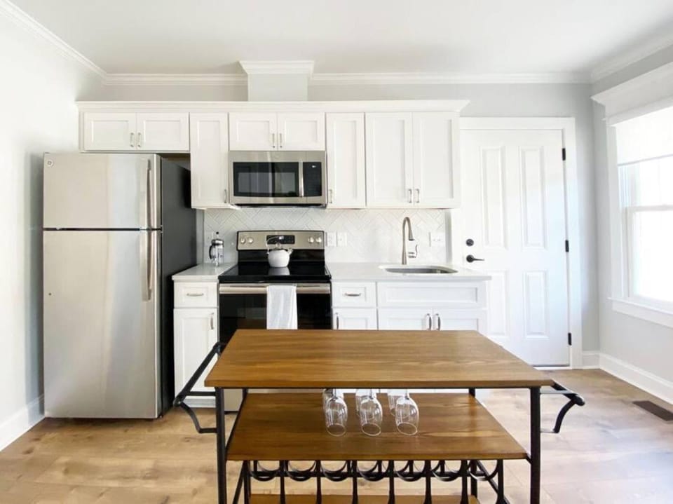 Magnolia Carriage - Downtown, Easy Parking House in Savannah