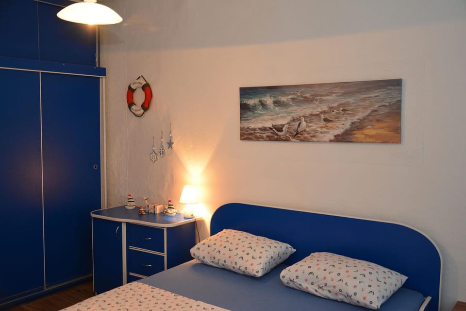 Apartment Pela Apartment in Kotor