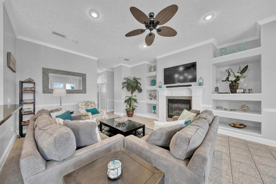 Destiny Casa - PRIVATE HEATED POOL and RESORT AMENITIES House in Destin