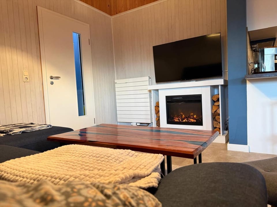 Living room, fireplace