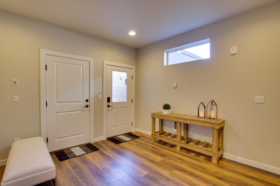 Monroe Apartment Near Evergreen State Fairgrounds! Apartment in Washington