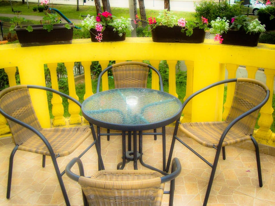 Natural landscape, Garden view