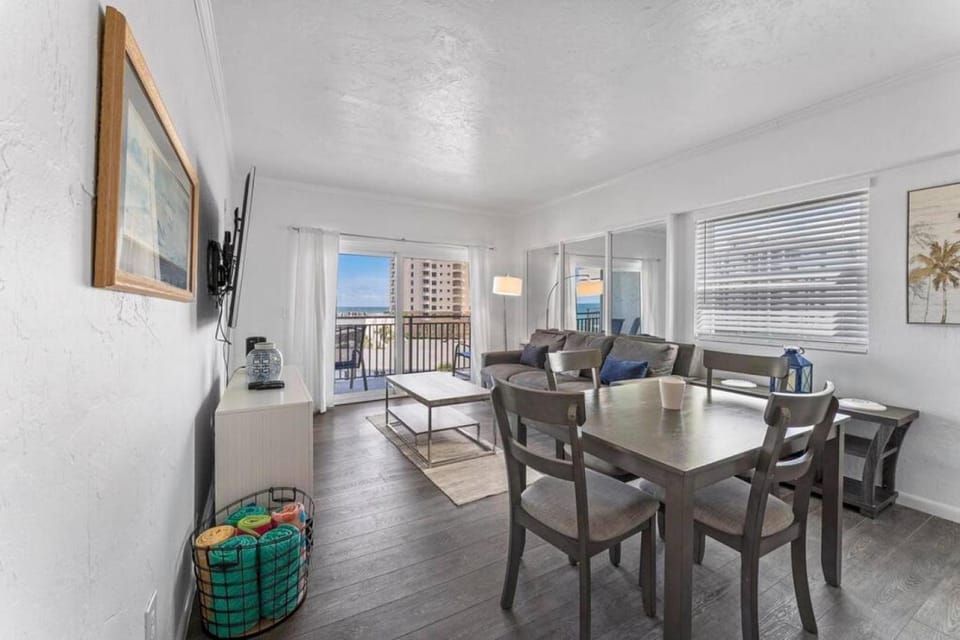 Sandpiper Oceanfront 5F House in Jacksonville Beach