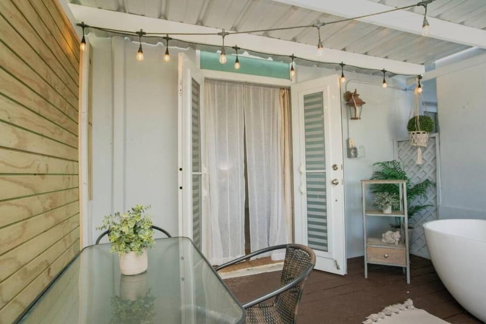 Casa Loba Suite 1 with an outdoor tub Apartment in Rincón