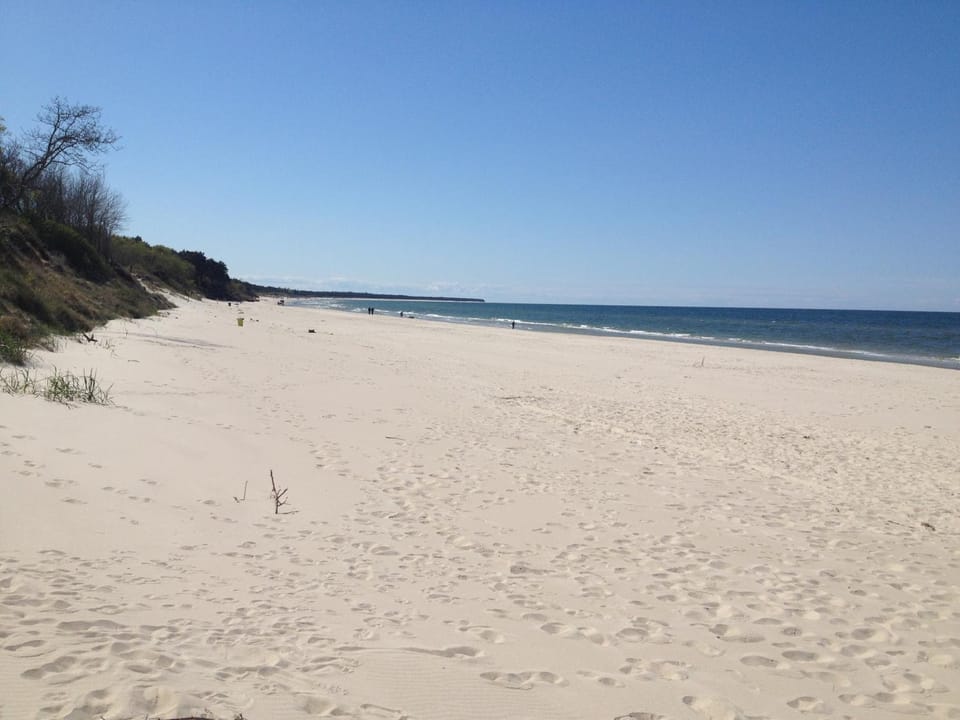Nearby landmark, Day, Neighbourhood, Natural landscape, Summer, Beach, Hiking, Sea view