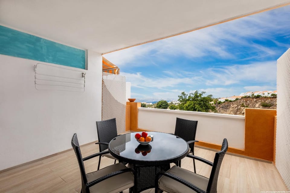 Property building, City view