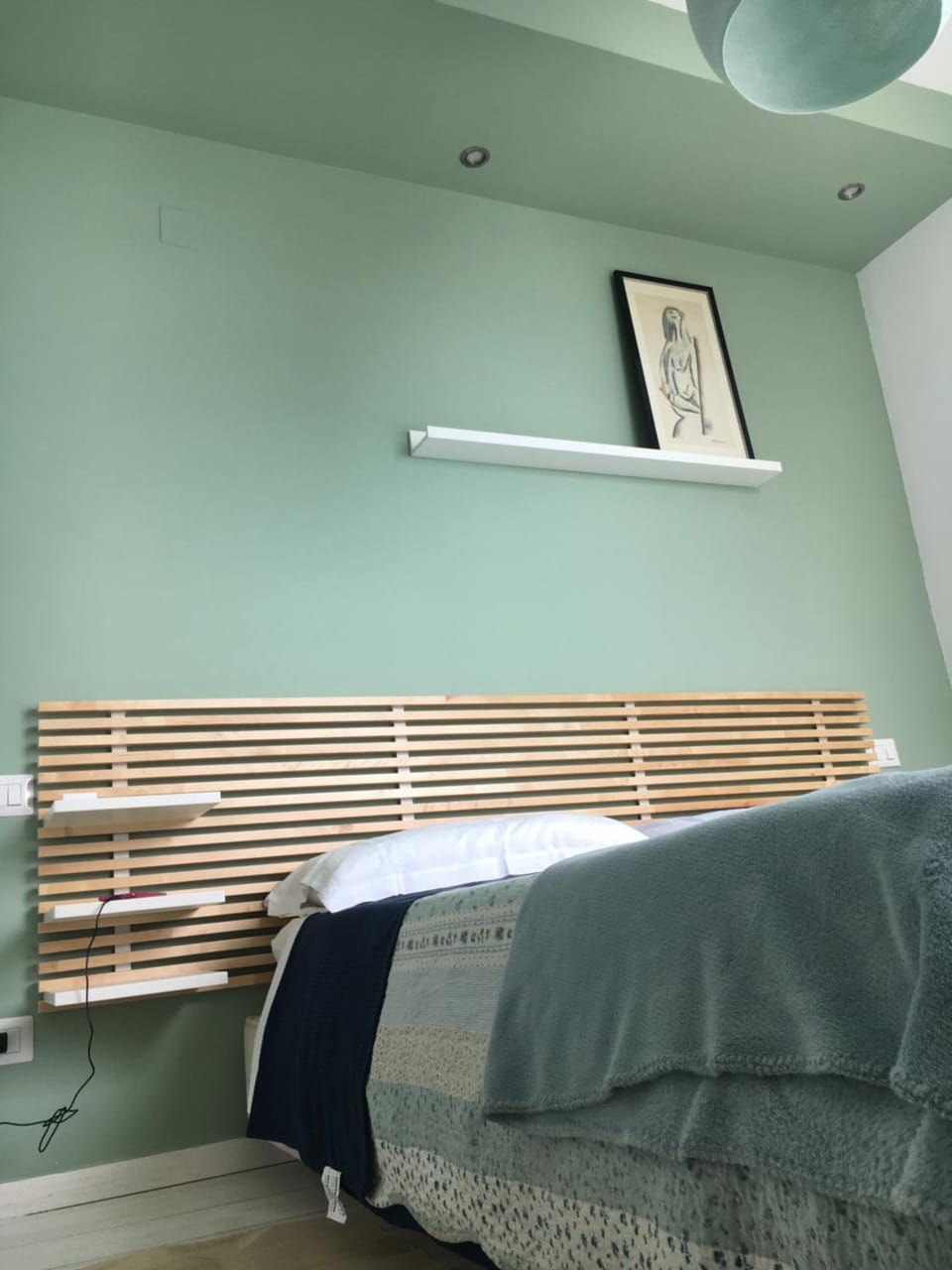 Photo of the whole room, Decorative detail, Bedroom