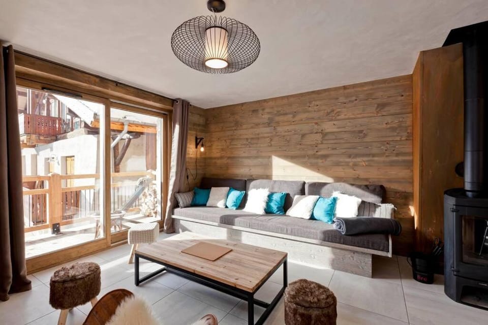Lodge 10 personnes proche pistes et commerces belle vue Apartment in Champagny-en-Vanoise